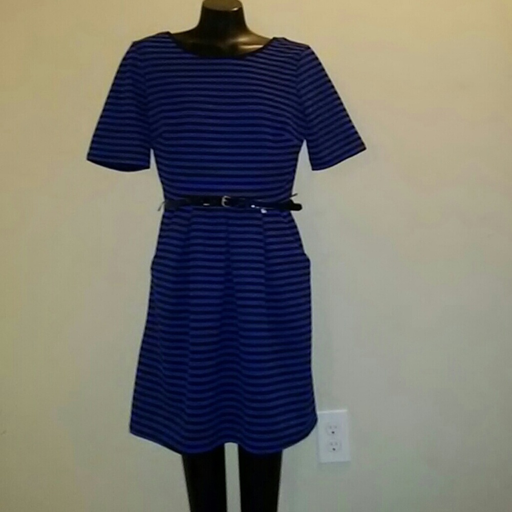 Belted striped dress by Speechless